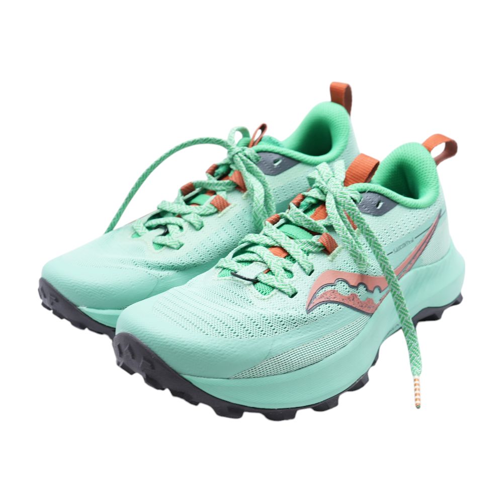 Peregrine 13 Green Low Top Athletic Shoes