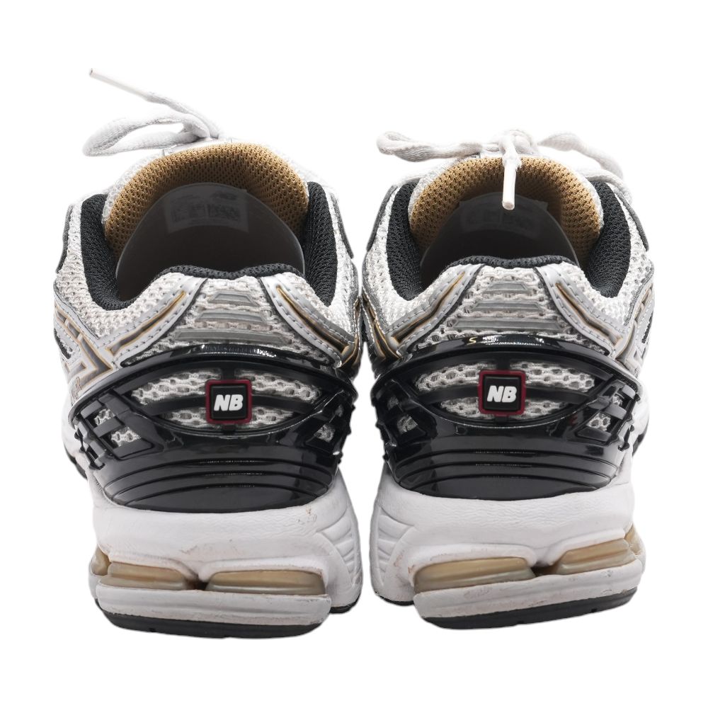 1906 Silver Low Top Athletic Shoes