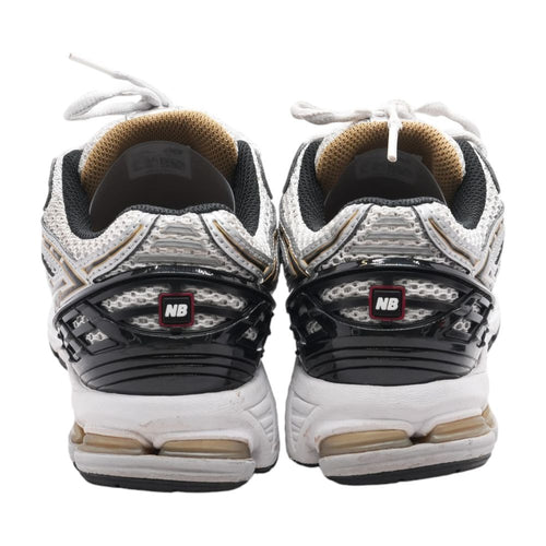 1906 Silver Low Top Athletic Shoes