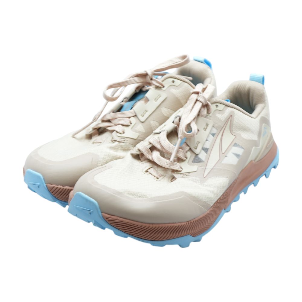 Lone Peak Beige Low Top Athletic Shoes