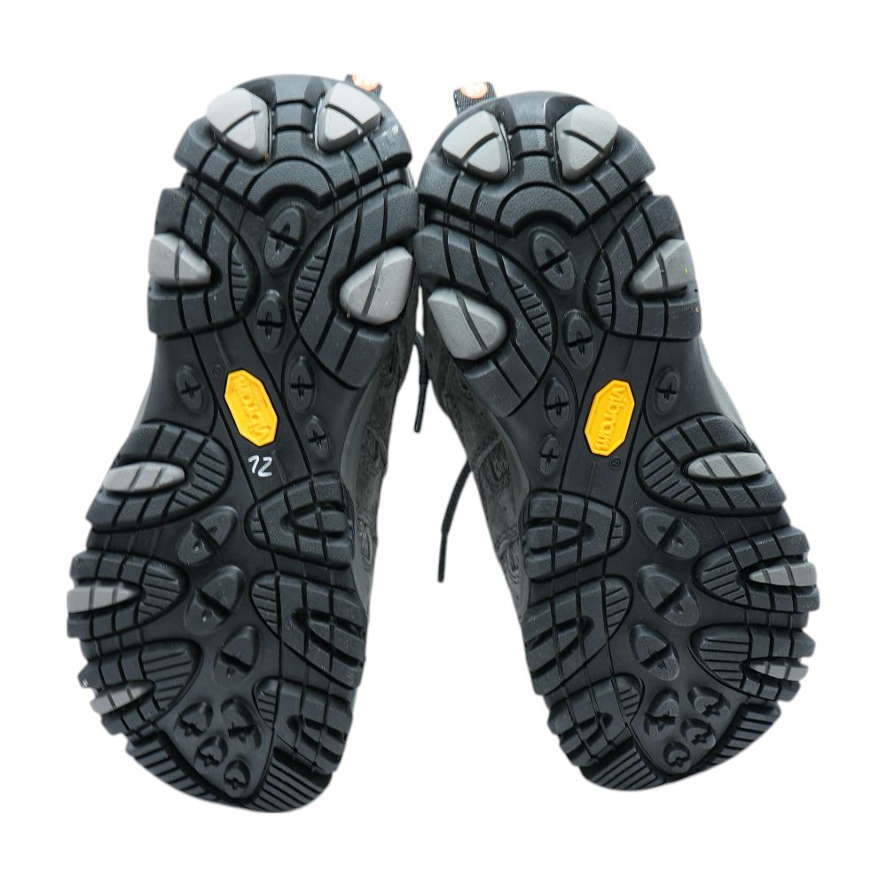 Moab Gray Low Top Athletic Shoes