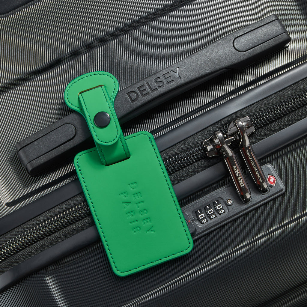 TRAVEL ACCESSORIES - Hangtag